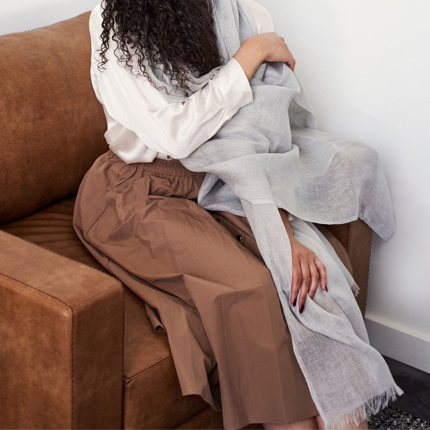 Pebble Gray Hand Woven Linen Scarf