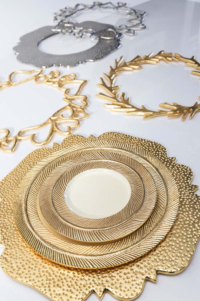 Branches Charger Gold Set of 4