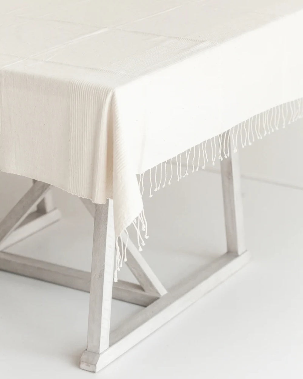 Riviera Cotton Tablecloth 96"