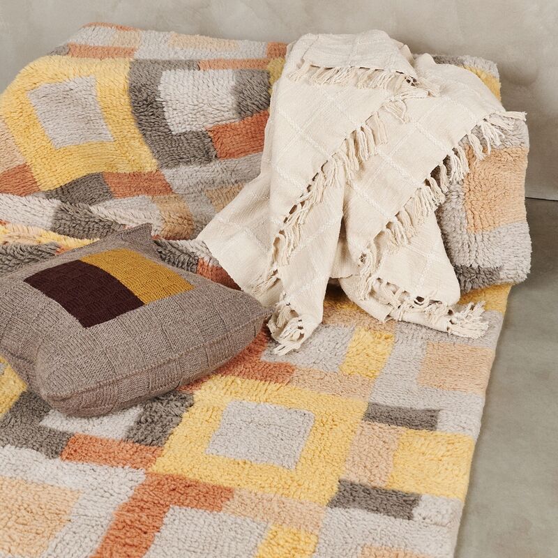 Shale Geometric Pattern Plush New Zealand Merino Hand-Knotted Rug In Warm Hues