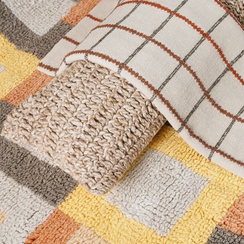 Shale Geometric Pattern Plush New Zealand Merino Hand-Knotted Rug In Warm Hues