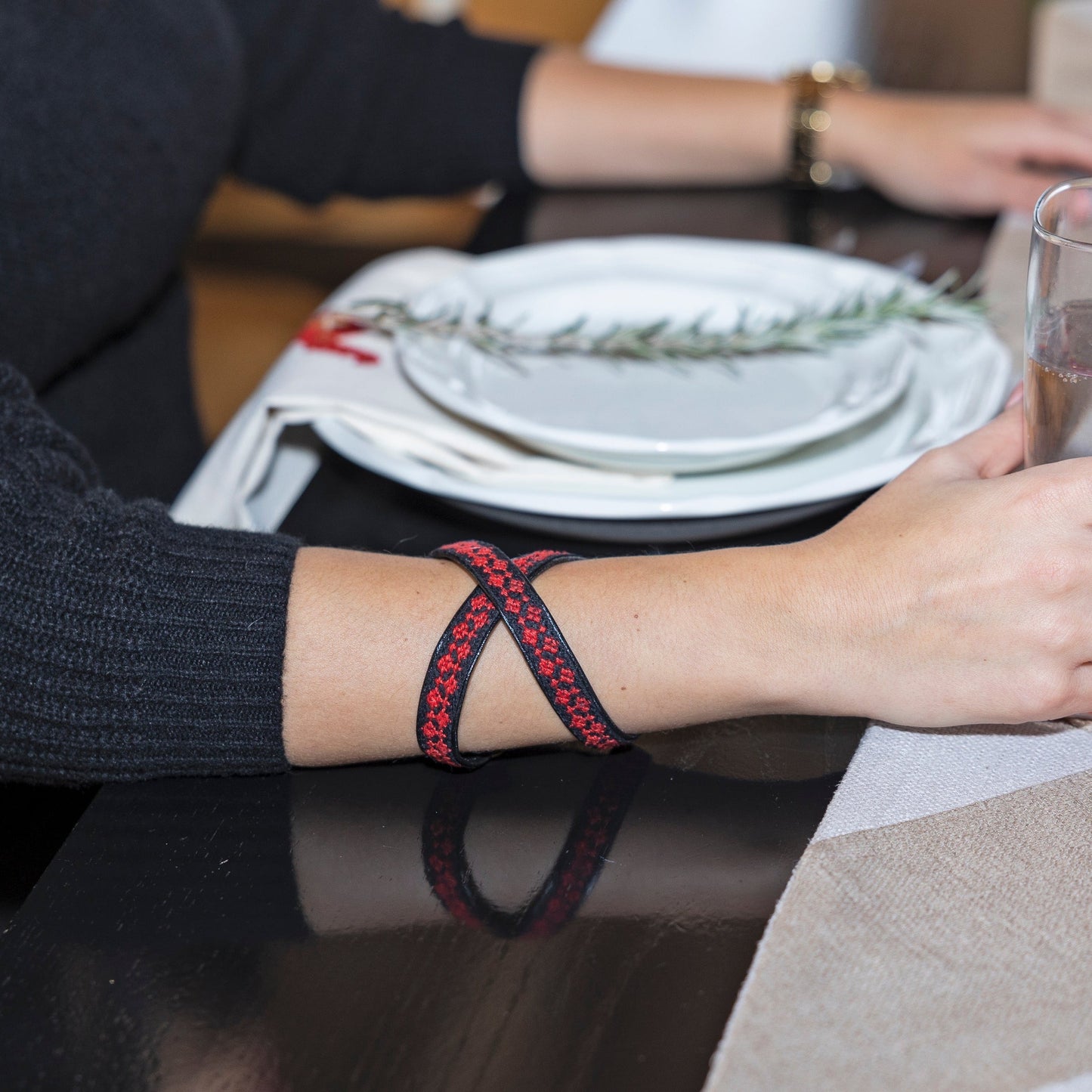 Rana Choker / Wrap Bracelet - Red
