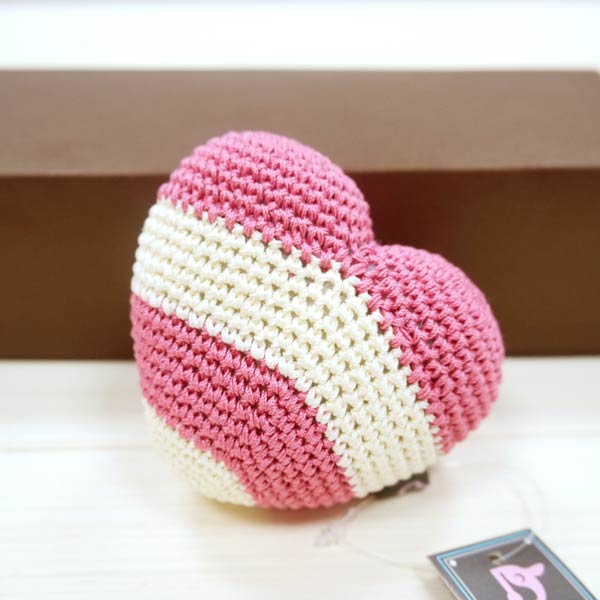 CROCHET HEART DOG TOY