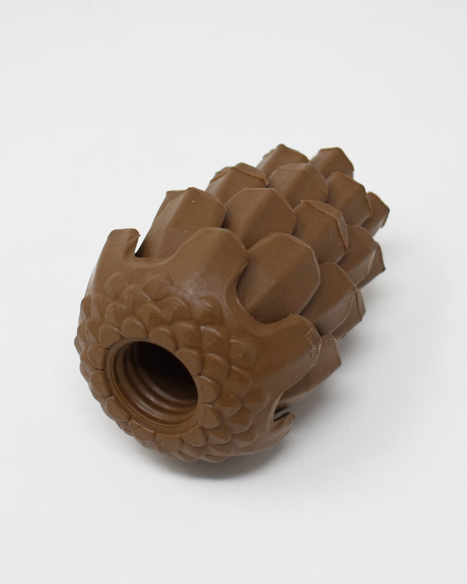 PINECONE PUZZLE TOY by Loblola