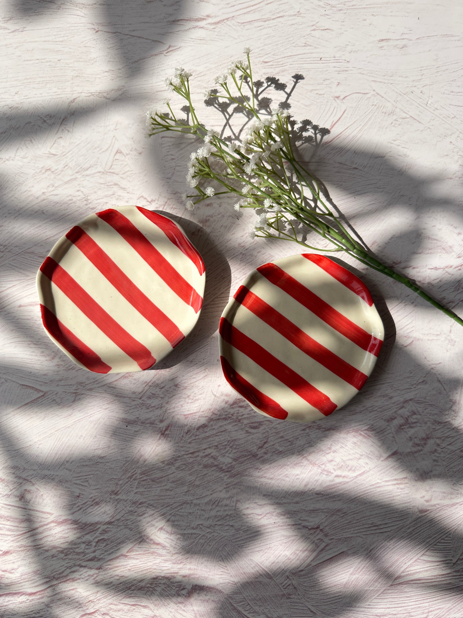 Ceramic Red stripe plate, 6.3x6.3 Inches ( Set of 2 )