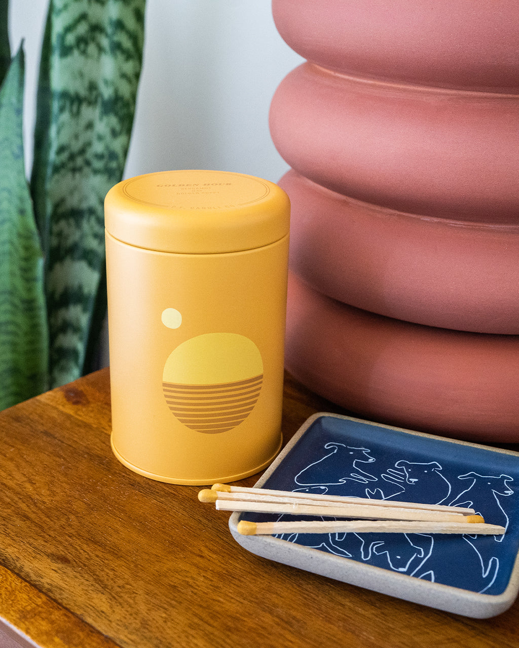 NOSEY DOG STONEWARE TRAY by Fringe Studio