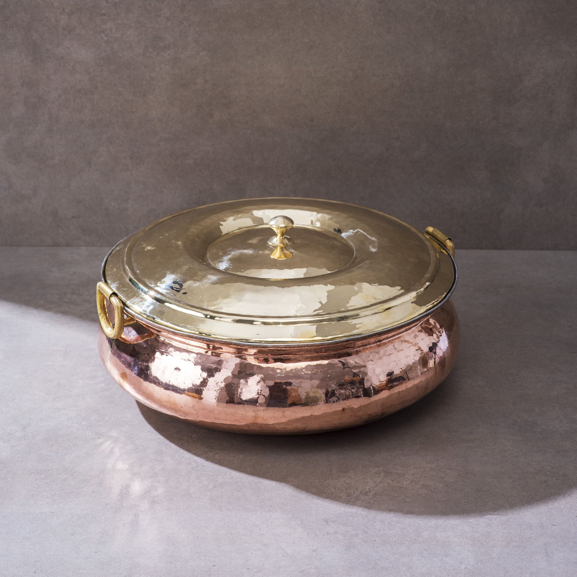 Copper Hammered Lagan/ Wide and shallow copper cooking vessel/ Copper Hammered Braiser - Copper Chafing Dish