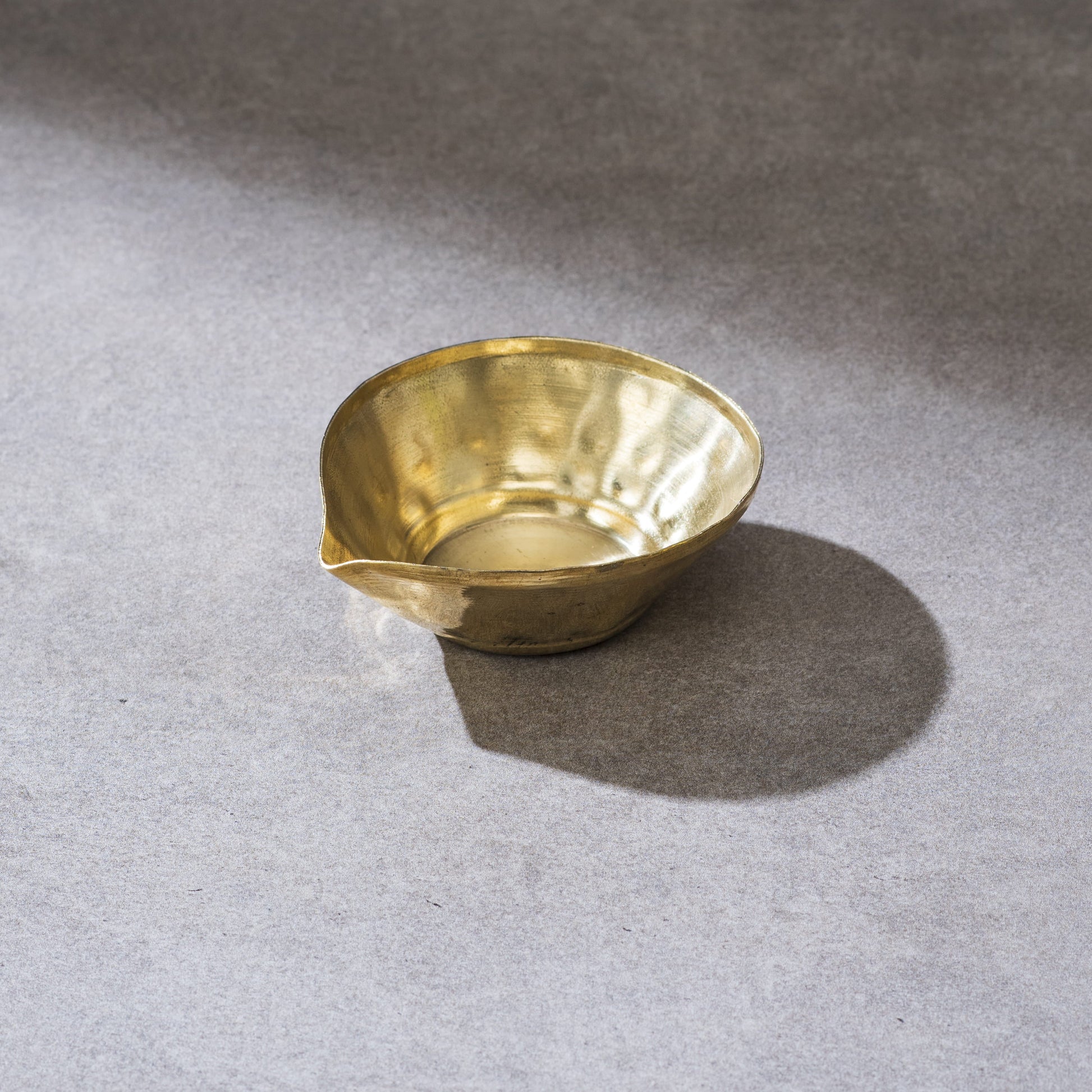 Brass Diya (set of 4 in gift box)