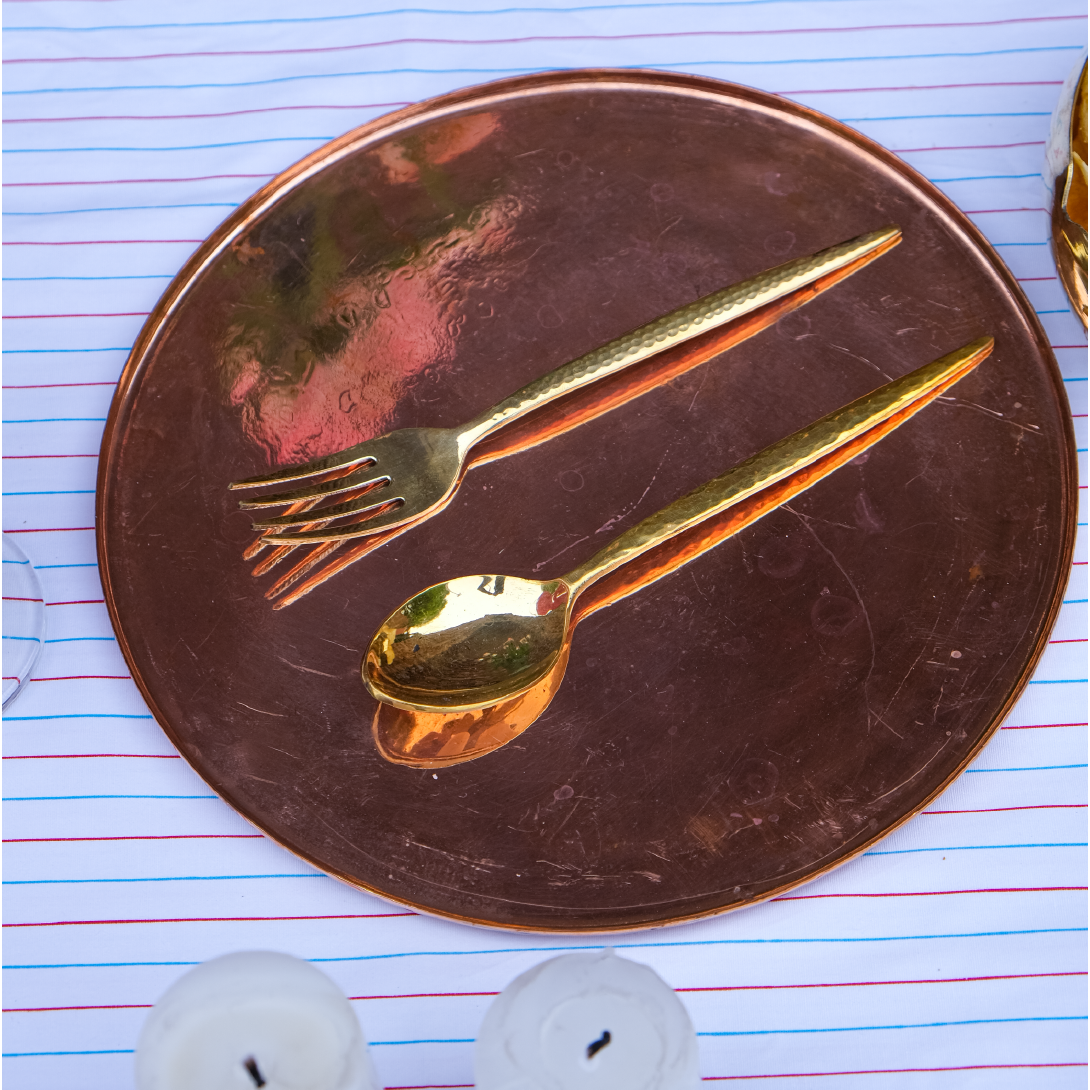 Brass hammered cutlery set (Set of 4)