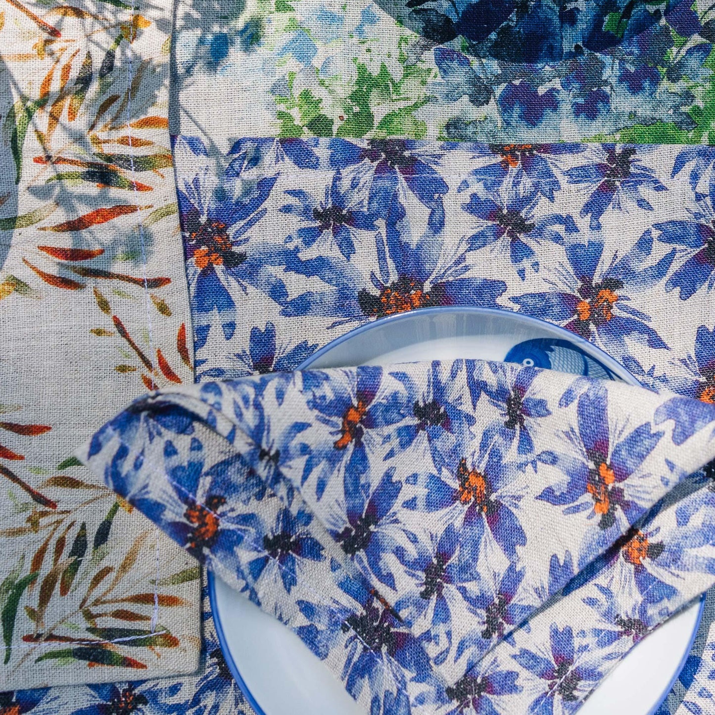 6 Organic Linen Placemats in Blue Harem
