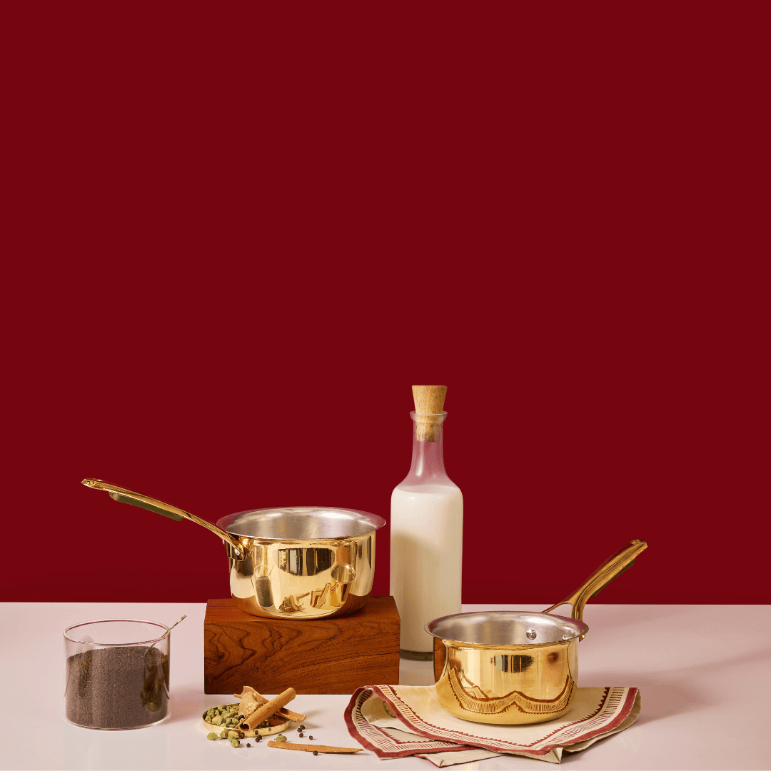 Set of 2 Brass Saucepans with Insulated handles (1.1 QT , 1.6 QT)