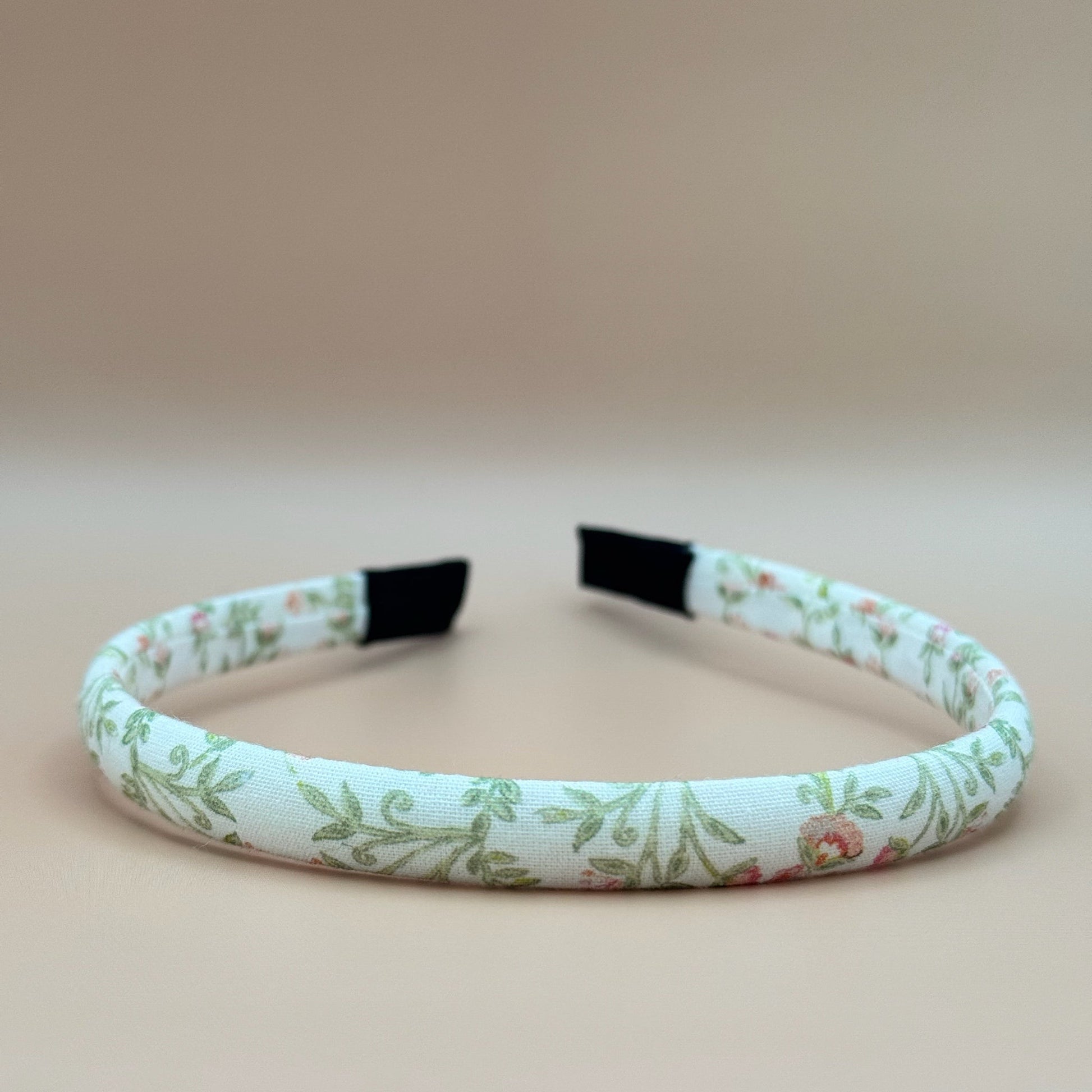 Petite Petals Headband-Douce Pétale