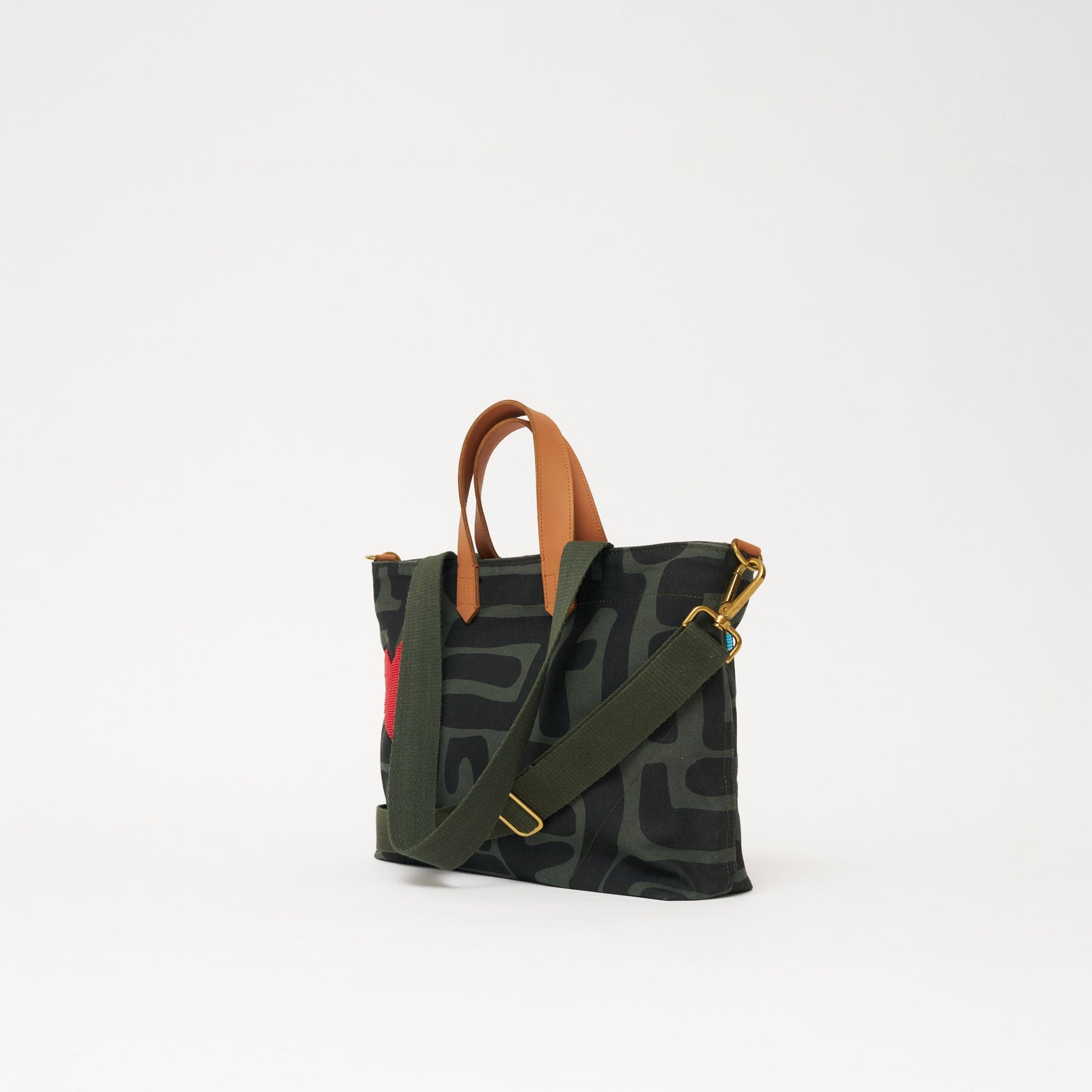 Commuter - Safari Kuba with Red Beaded Heart