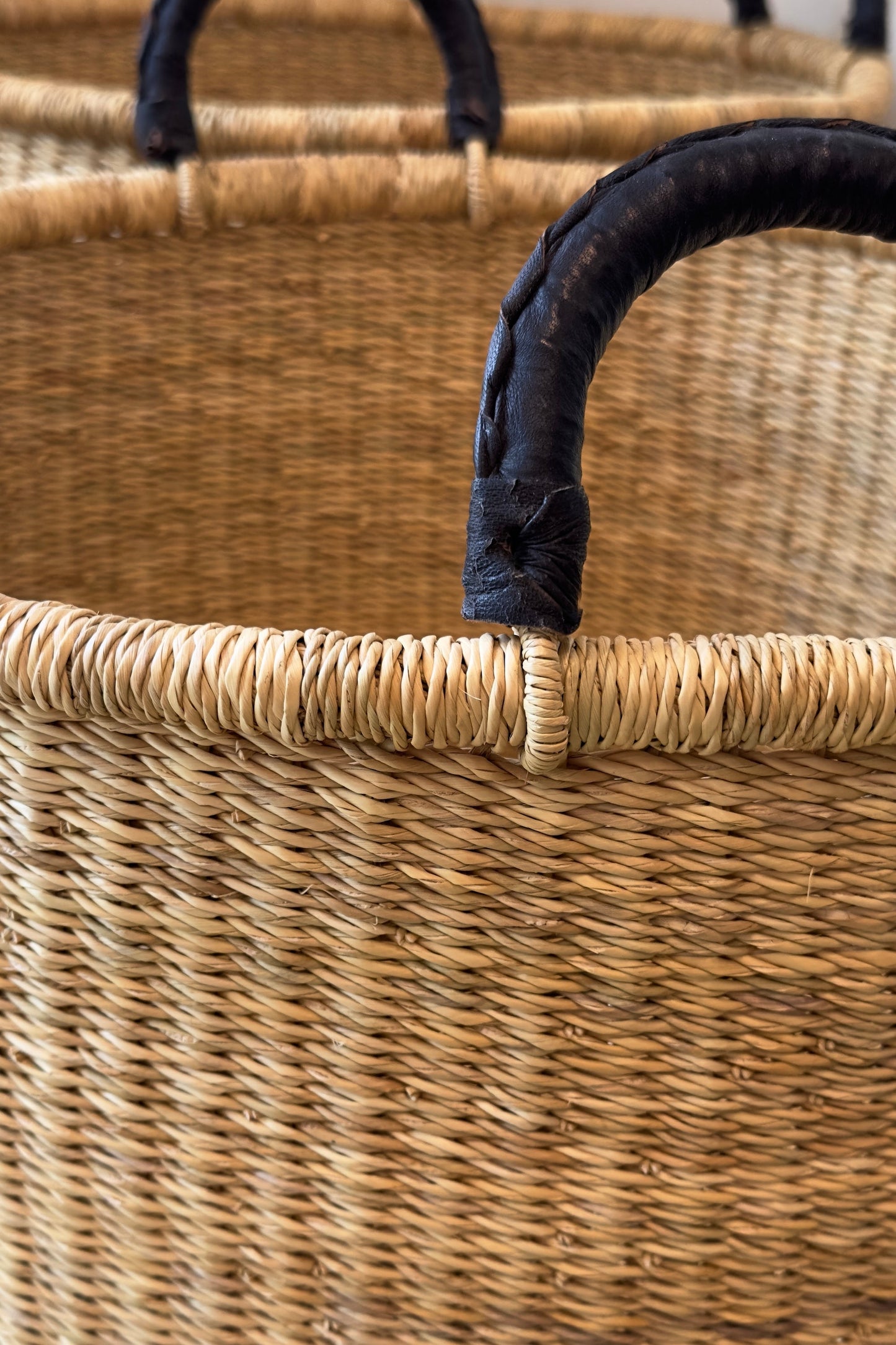 Handwoven Hamper with Leather Handles - Natural - Medium