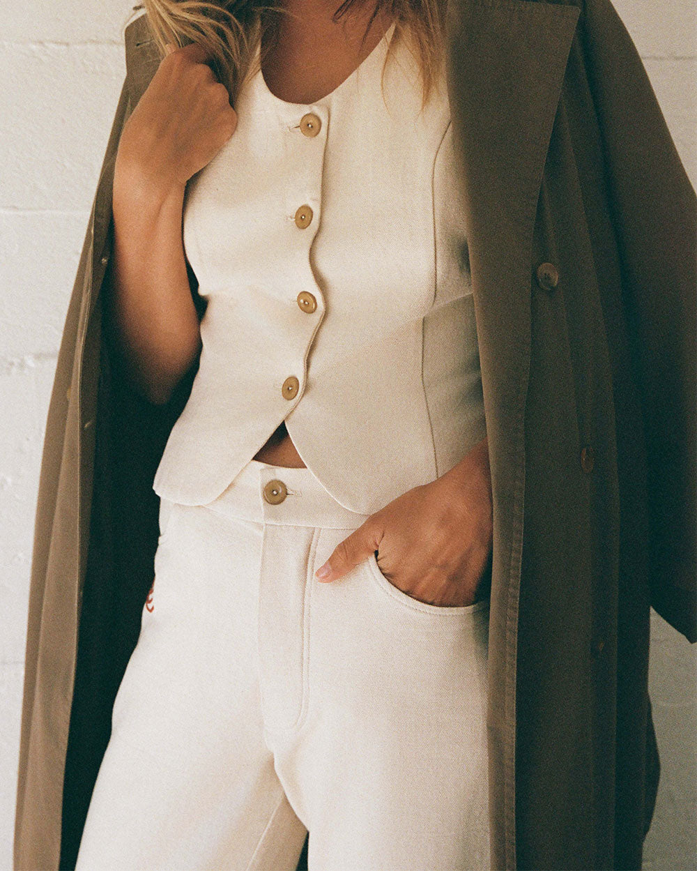 Ave del Rio | Hand-Embroidered Pants in Cotton