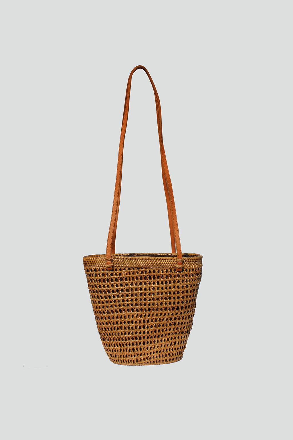 STREET LEVEL - Sola Rattan Tote