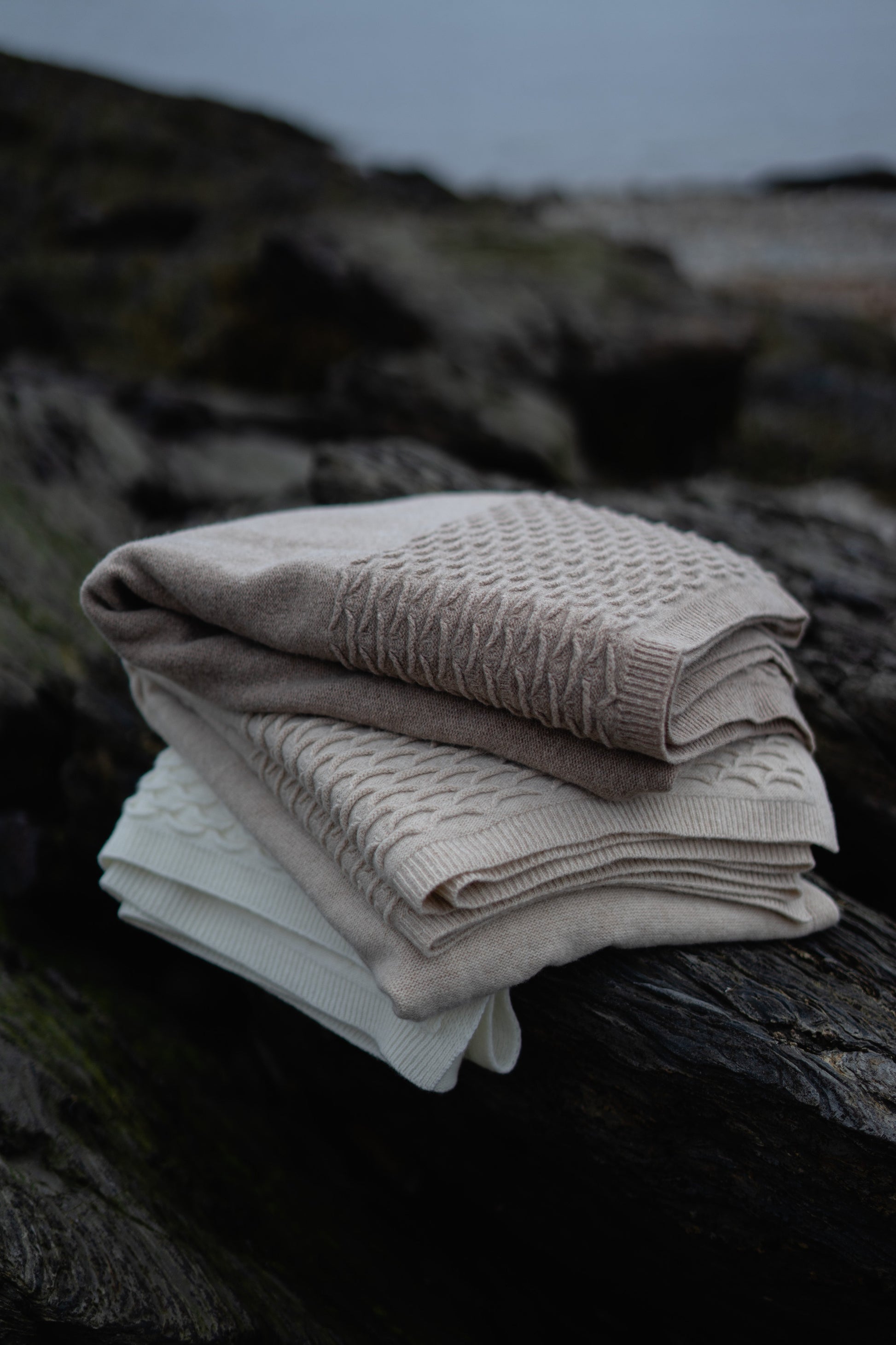 Knit Scallop Throws
