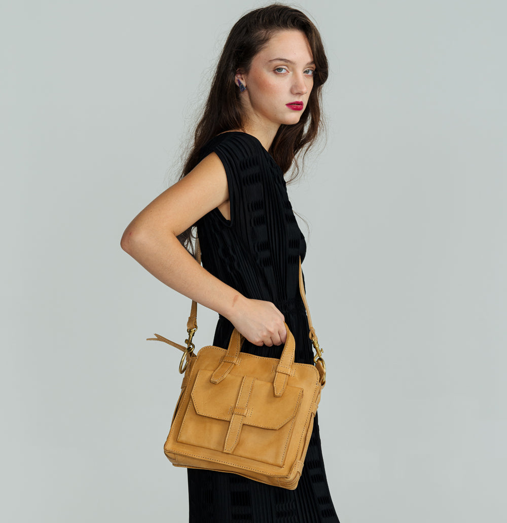 Barton Carryall