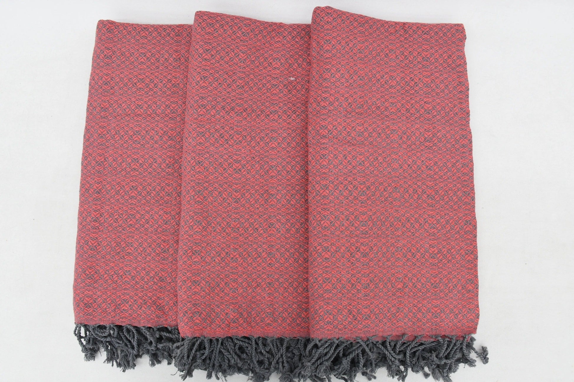 Ian Throw Blanket/Towel
