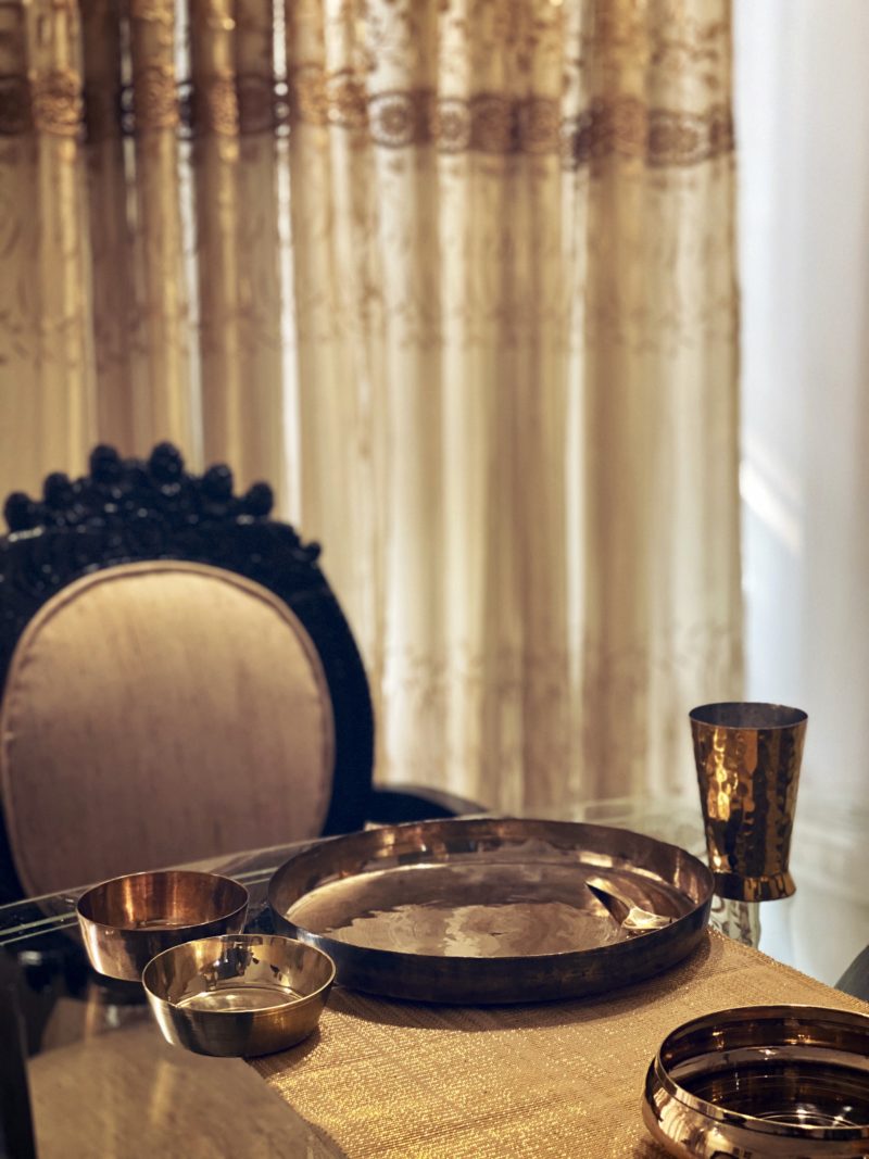 Bronze high hipped plate (Thaali)