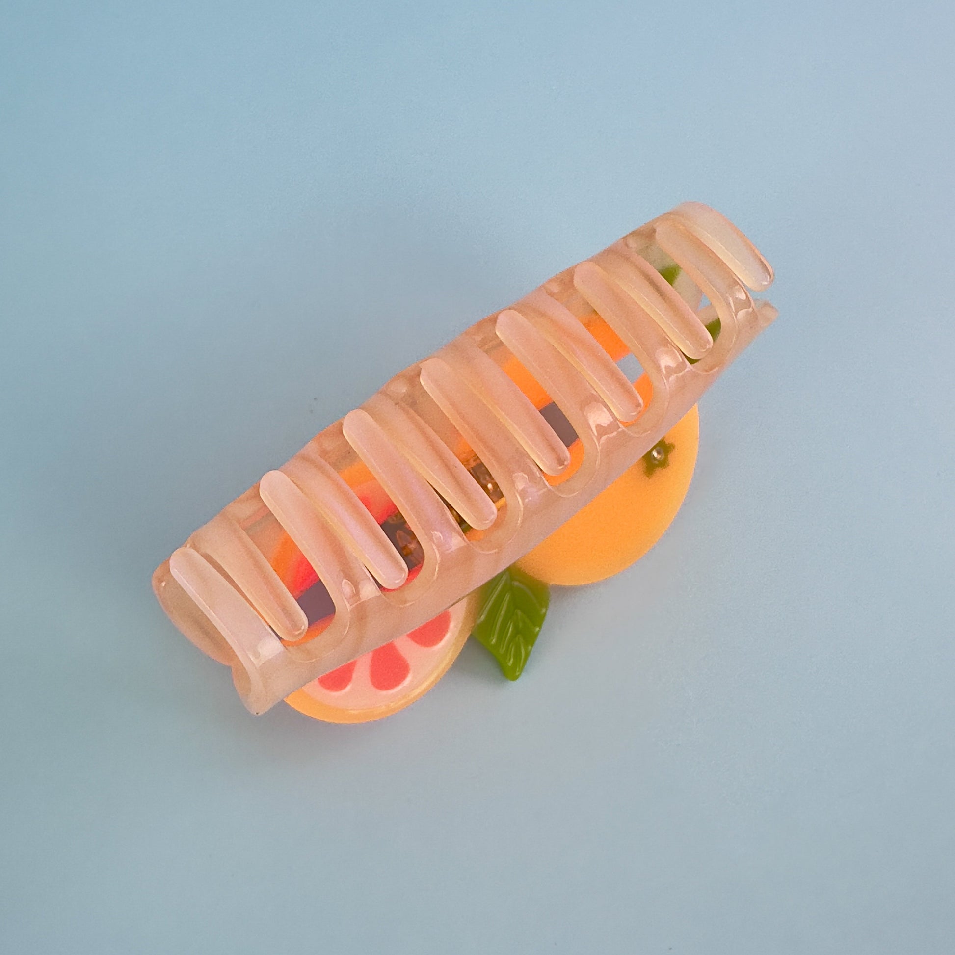 California Pomelo Hair Claw