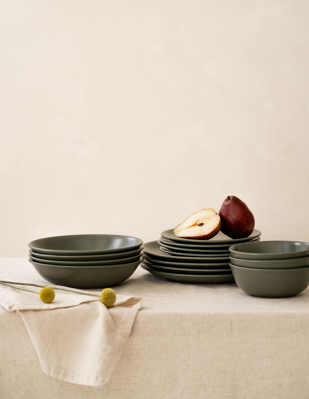 The Heritage Collection (16-pieces)