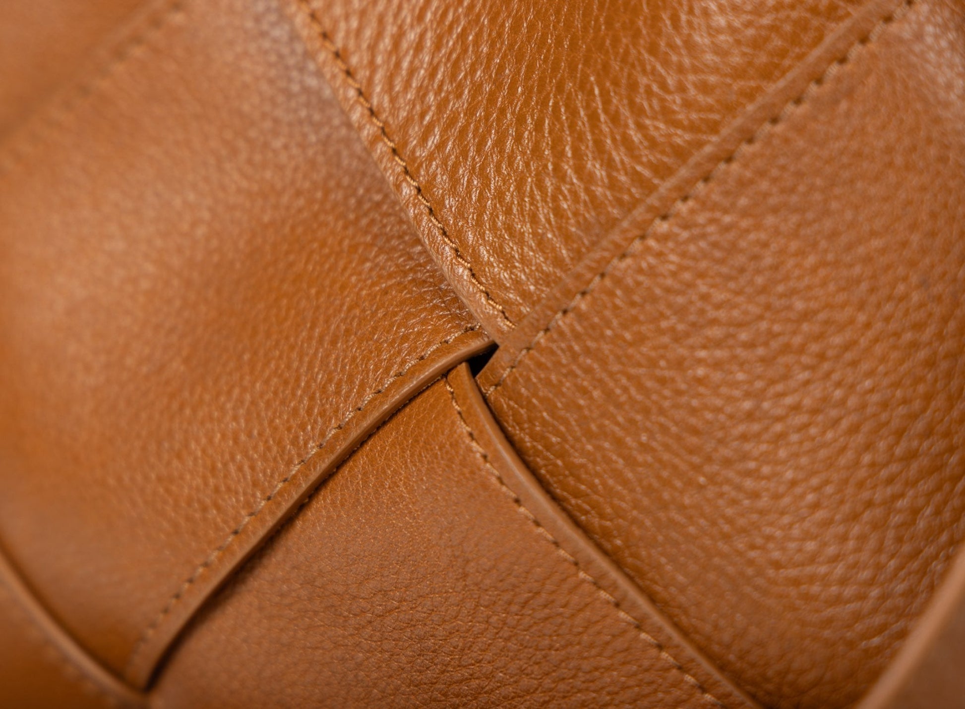 Optimal Shoulder Bag