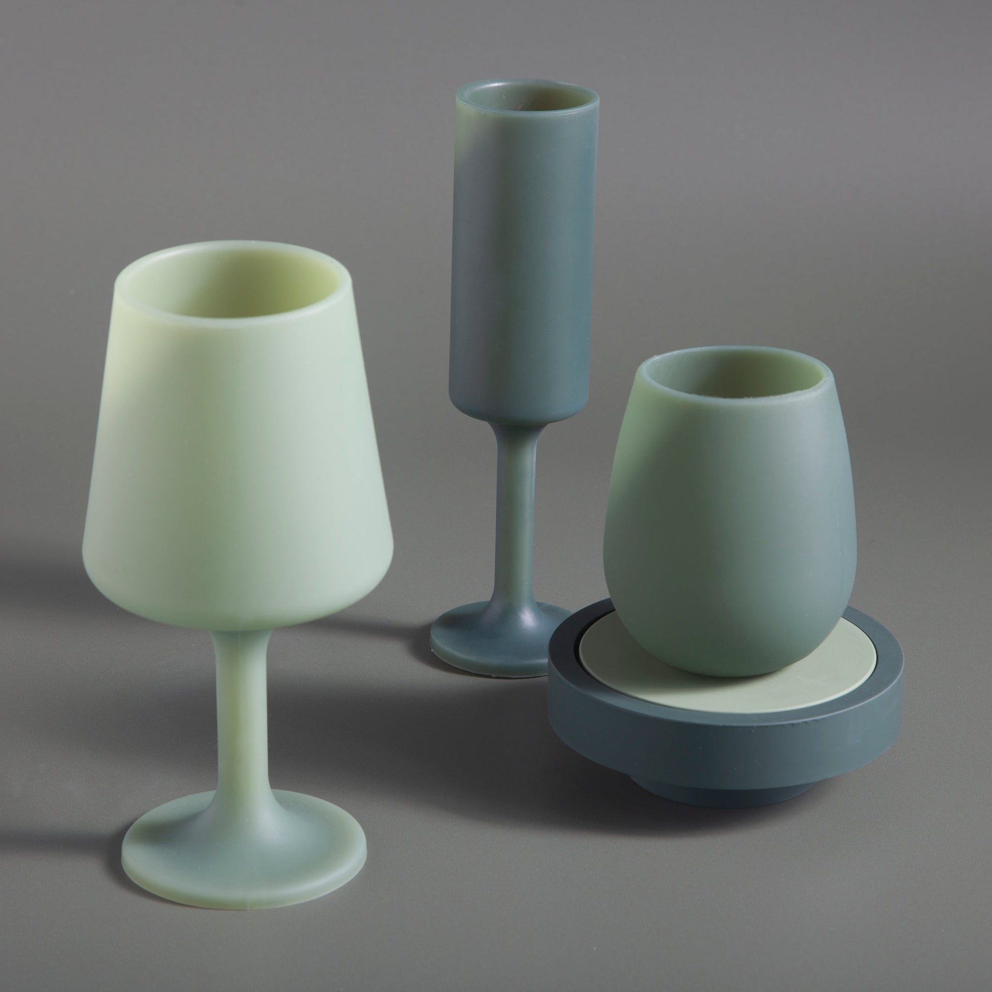 sage + olive | seff | silicone unbreakable champagne flute