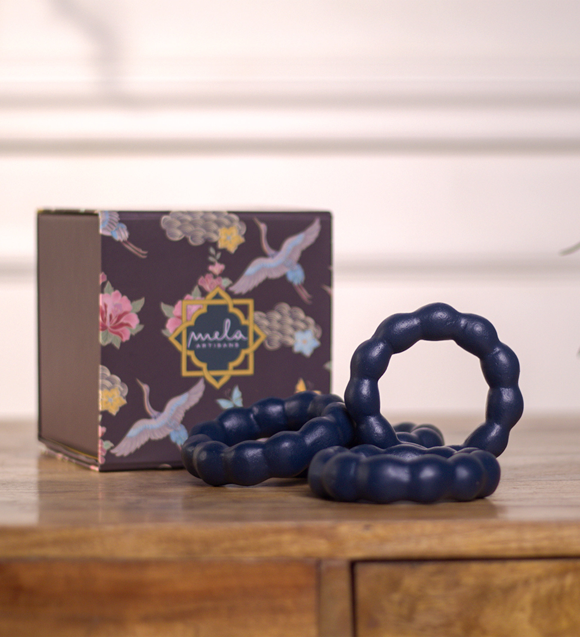 Raatriti Handcrafted Napkin Rings Gift Box Set