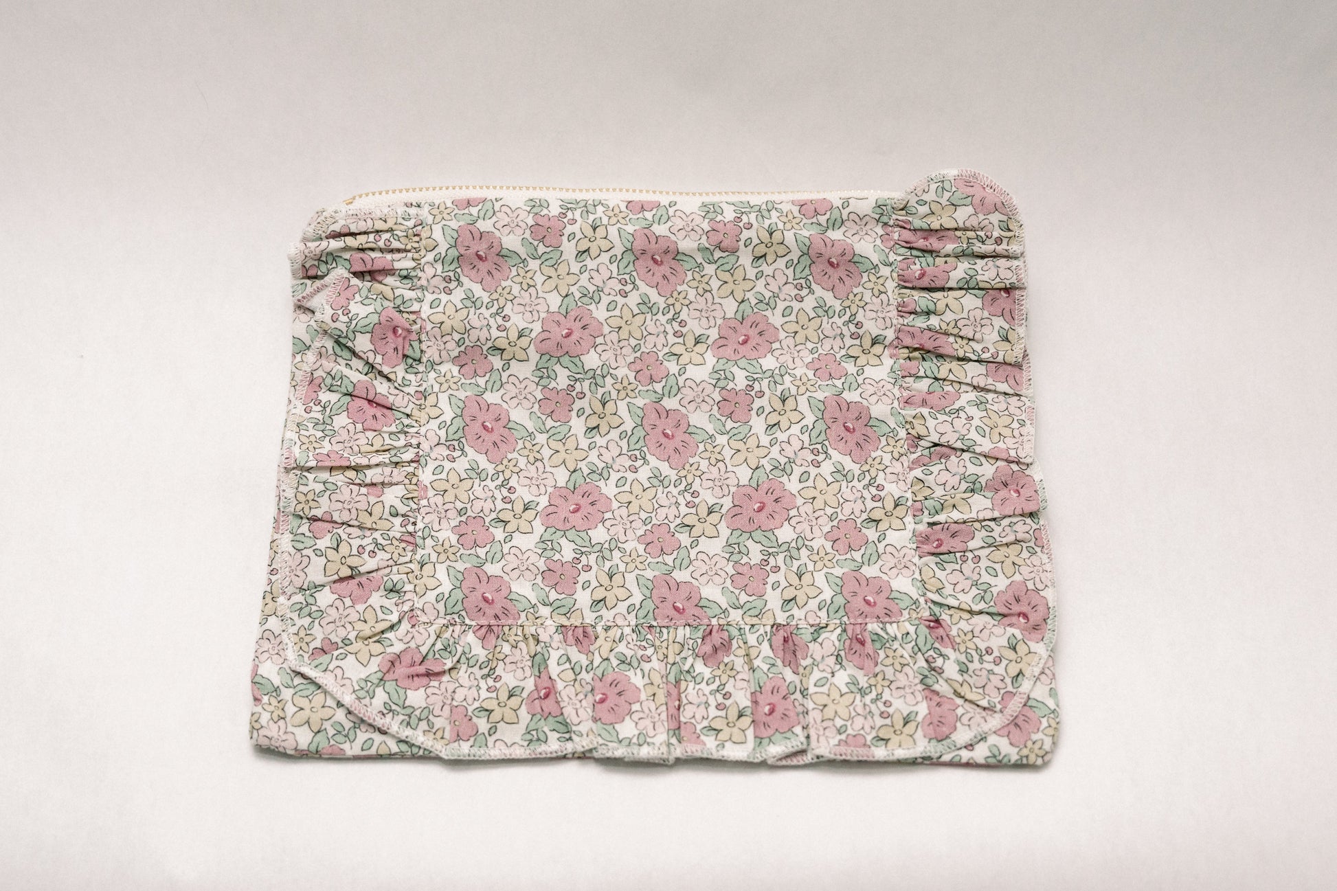 Vintage-Inspired Floral Pouch- Liberty “Betsy Ann”