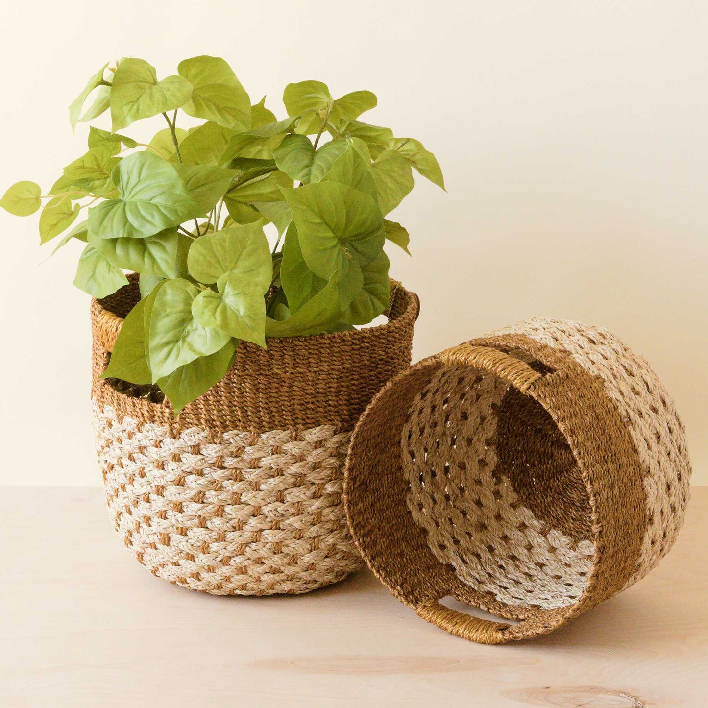 S/2 Golden Brown Round Baskets