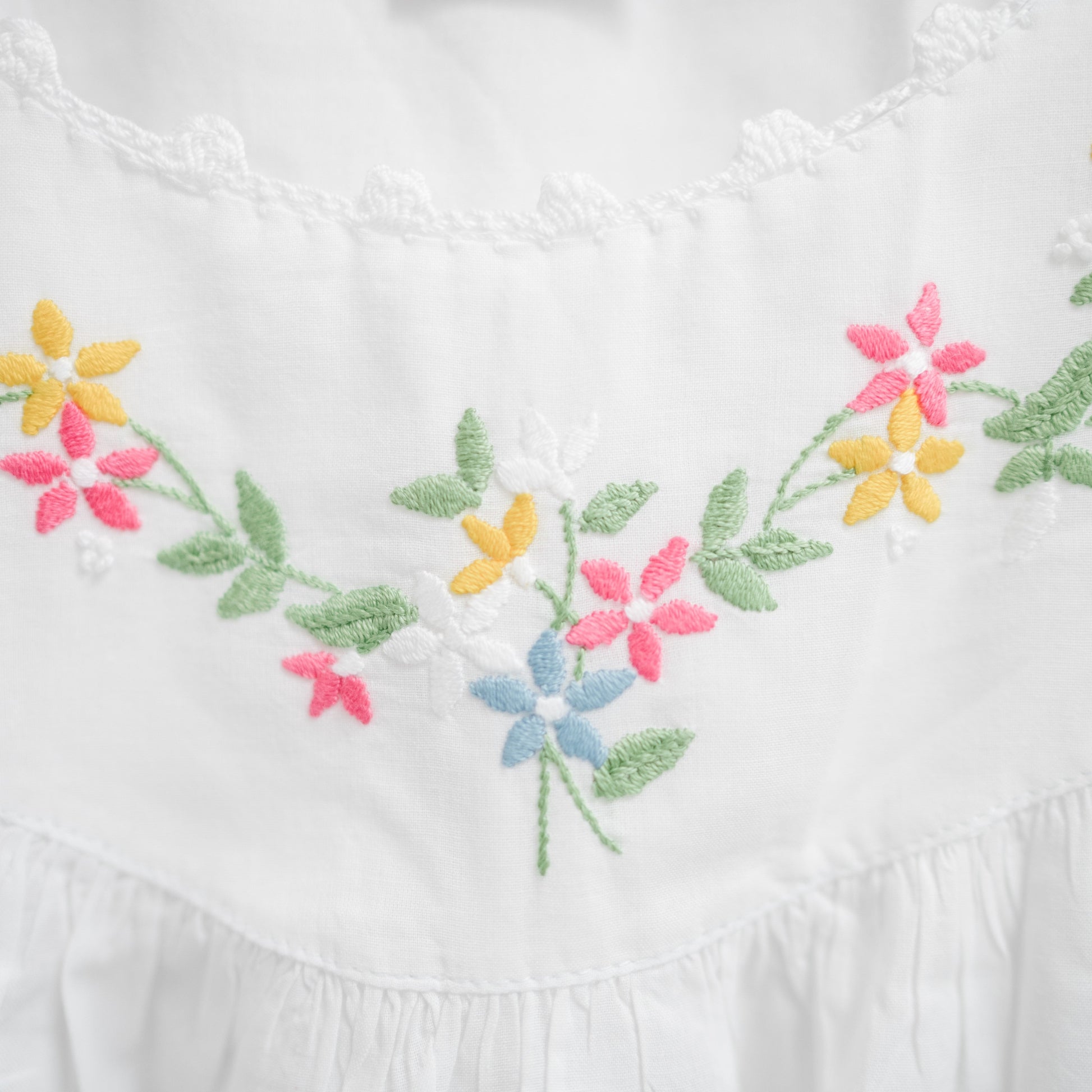 Mixed Flower Garland Nightgown
