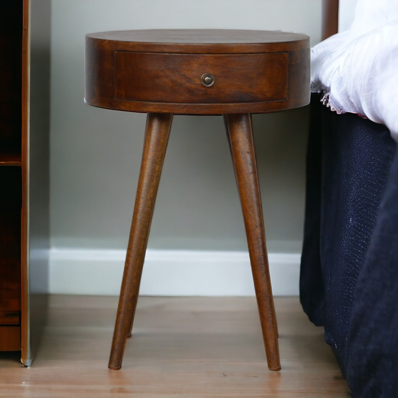 Solid Wood Nordic Chestnut Circular Nightstand