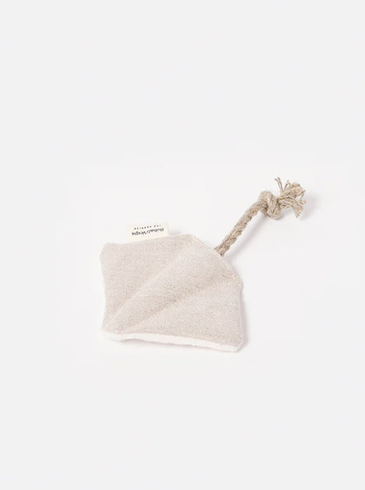 STINGRAY CAT TOY