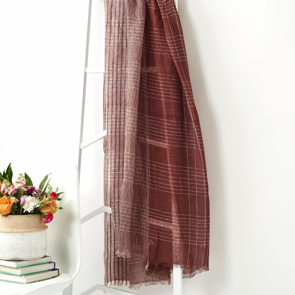 Auro Cinnabar Handwoven Linen Scarf