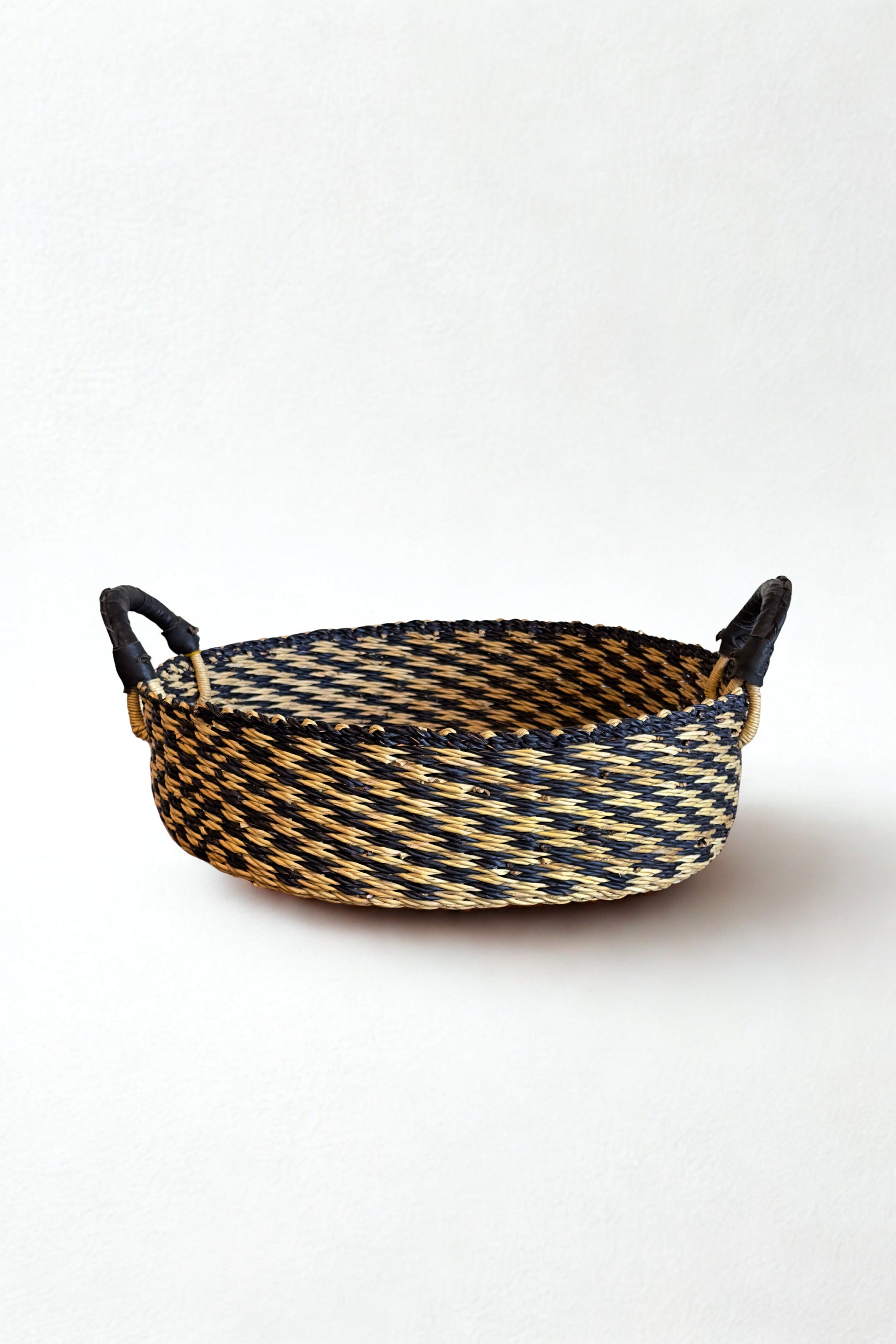 Tray Basket in Natural w/ Black Checks