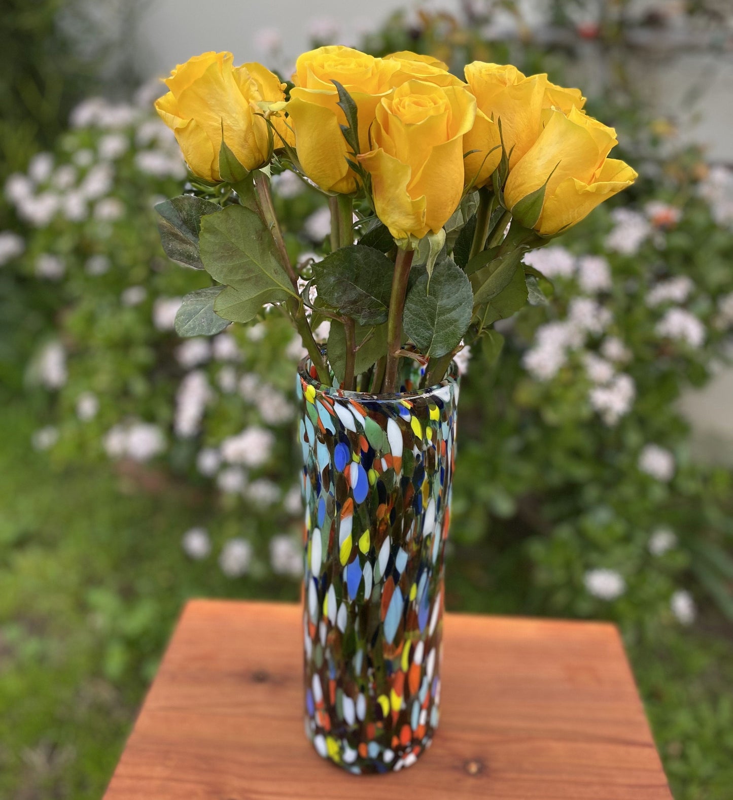 Glass Vase with Confetti Carmen Design