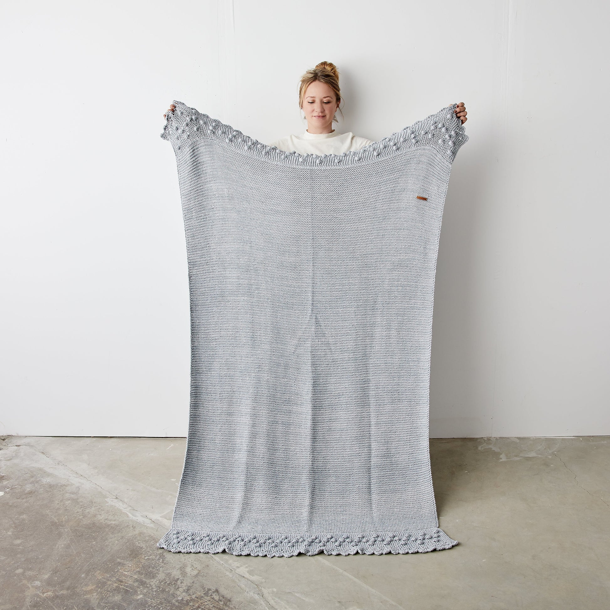 Bobble Lace Edged Eco-Cotton Throw