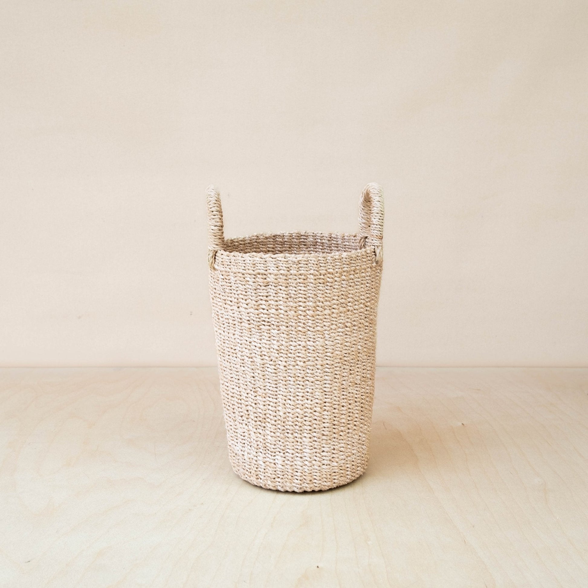 Natural Vase Basket