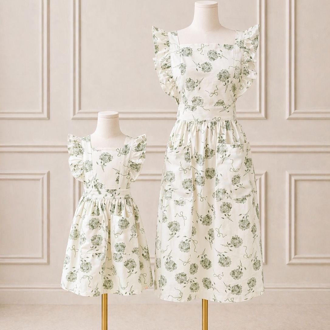 Tuileries Garden Mommy Hostess Apron