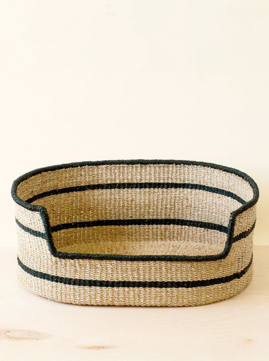 WOVEN PET BED