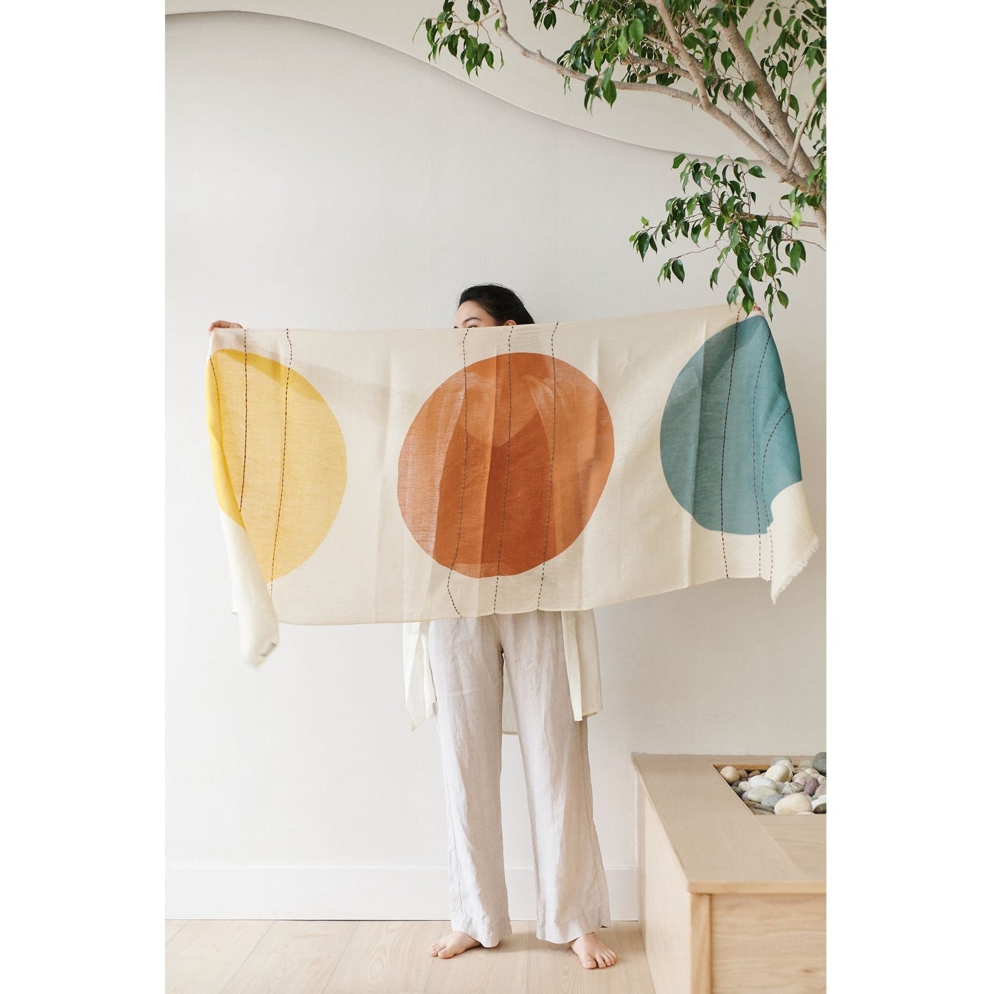 Cirq Moon Off White Multi Color Circle Pattern Hand Embroidered  Linen Silk Handloom Scarf