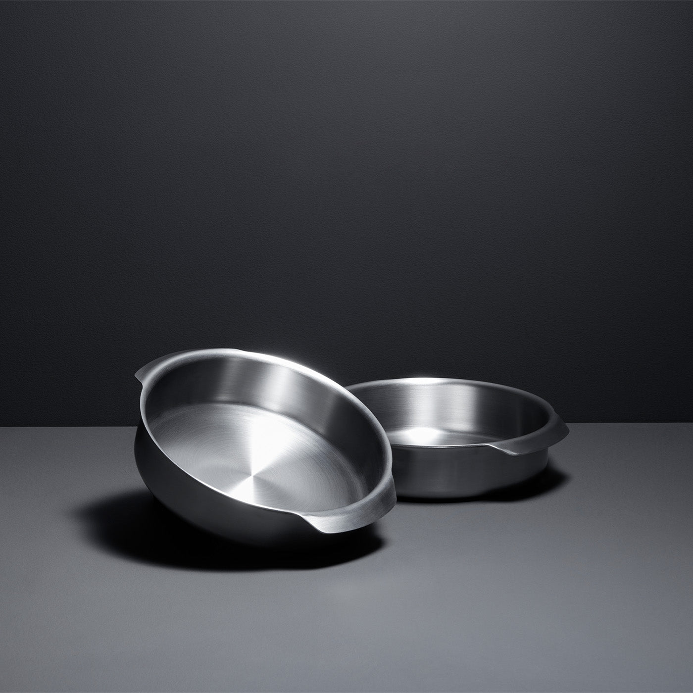 9-Inch Round Stainless Steel Pan - Oven & BBQ