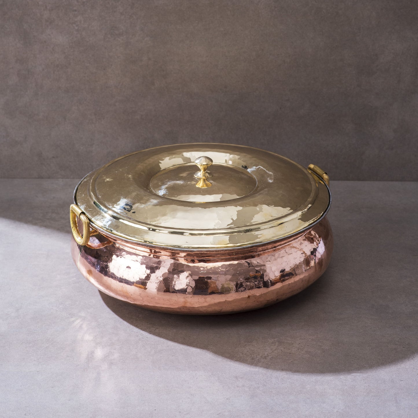 Copper Hammered Lagan/ Wide and shallow copper cooking vessel/ Copper Hammered Braiser - Copper Chafing Dish