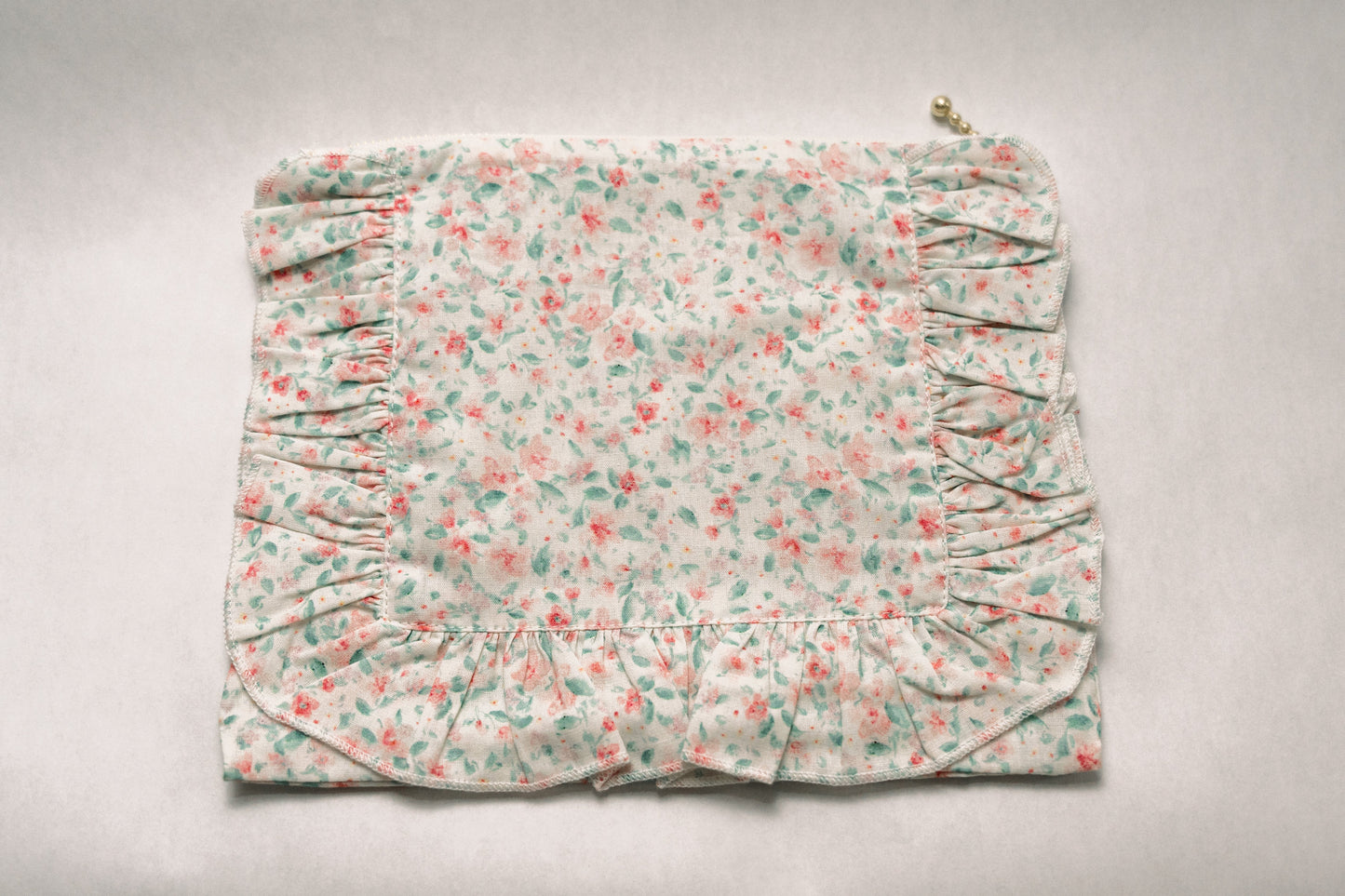Vintage-Inspired Floral Pouch- Confetti