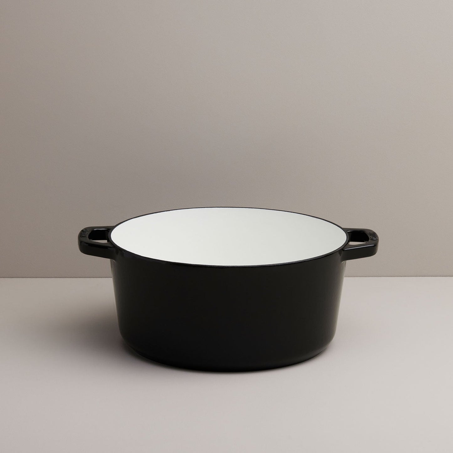 5.5 Quart Classic Dutch Oven