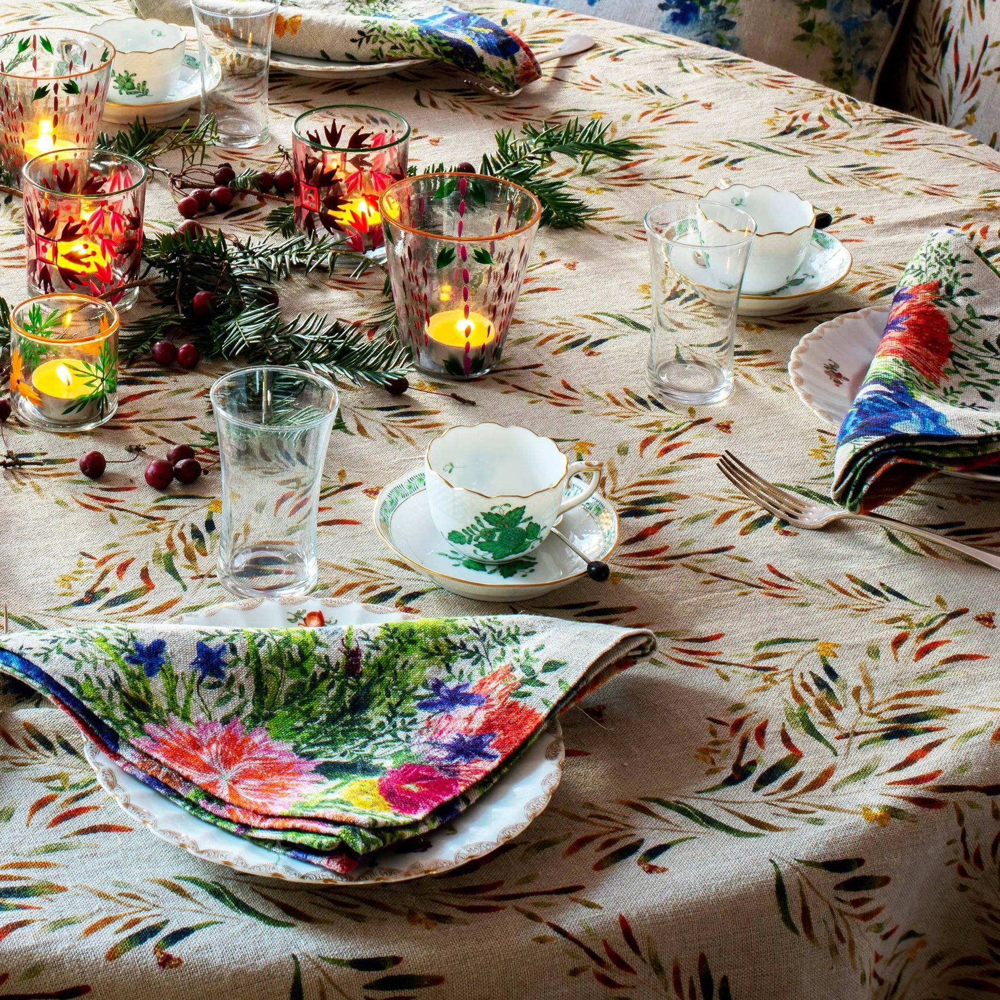 Organic Linen Tablecloth in Red Palm