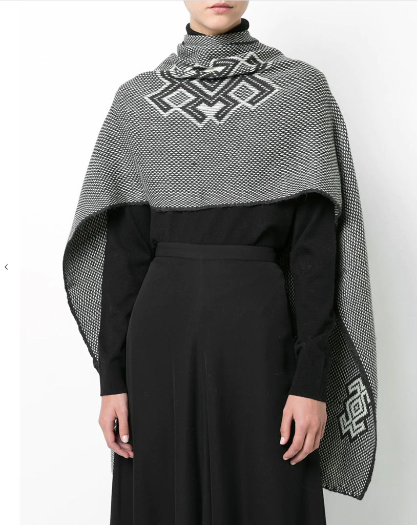 Araña Shawl