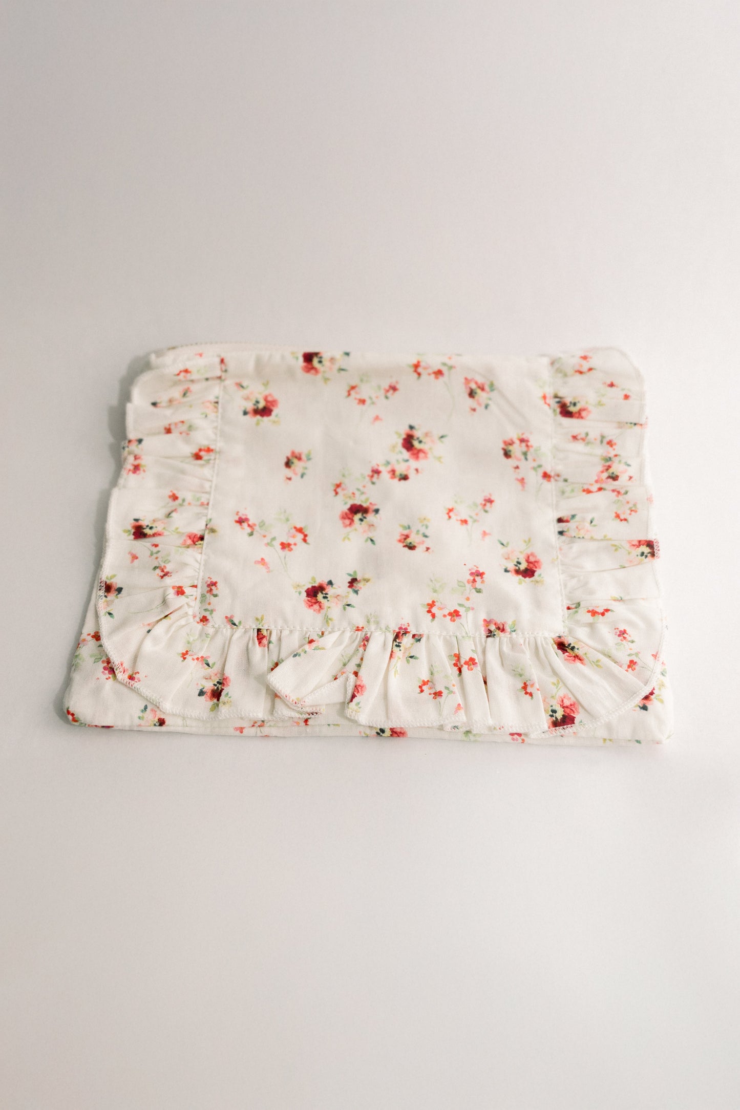 Vintage-Inspired Floral Pouch- Magnolia Springs