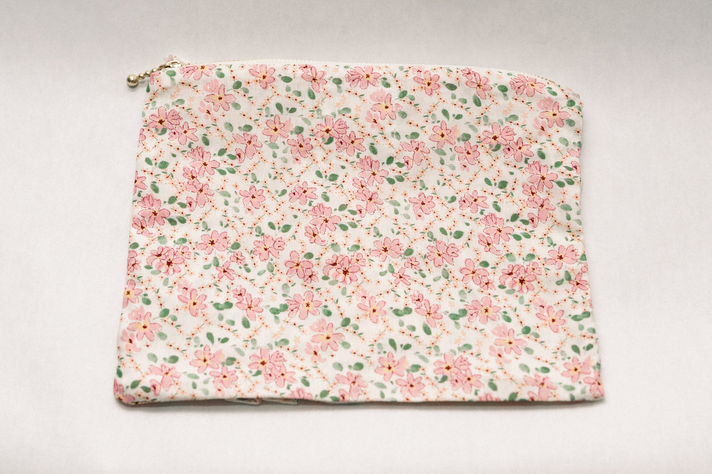 Vintage-Inspired Floral Pouch- Daisy & Clementine